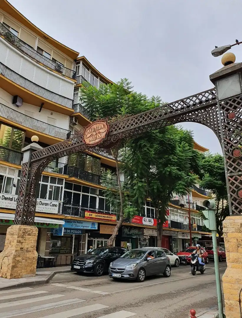 Vista exterior de Piso en venta en Fuengirola con Terraza y Amueblado