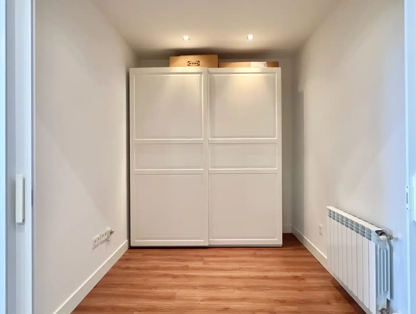 Dormitori de Pis en venda en Vitoria - Gasteiz amb Calefacció, Parquet i Traster
