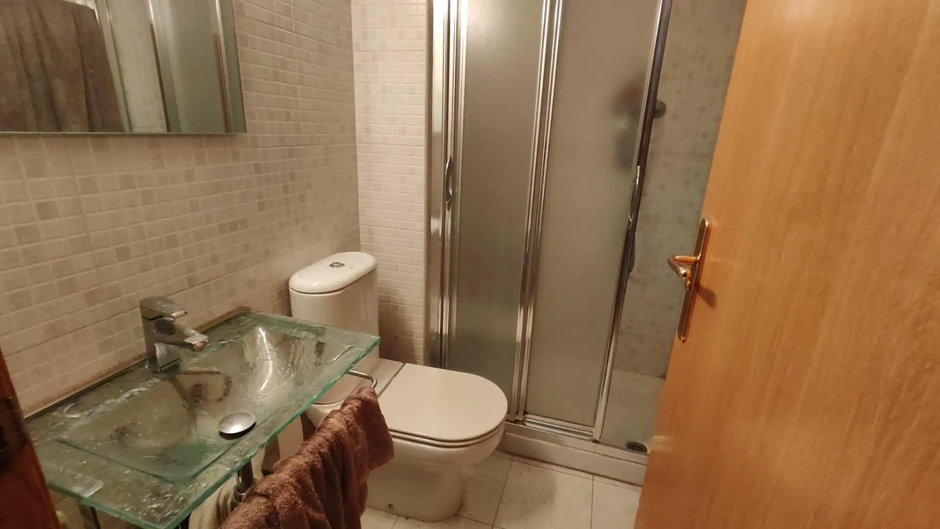 Badezimmer von Wohnung zum Verkauf in Sabadell mit Heizung und Abstellraum