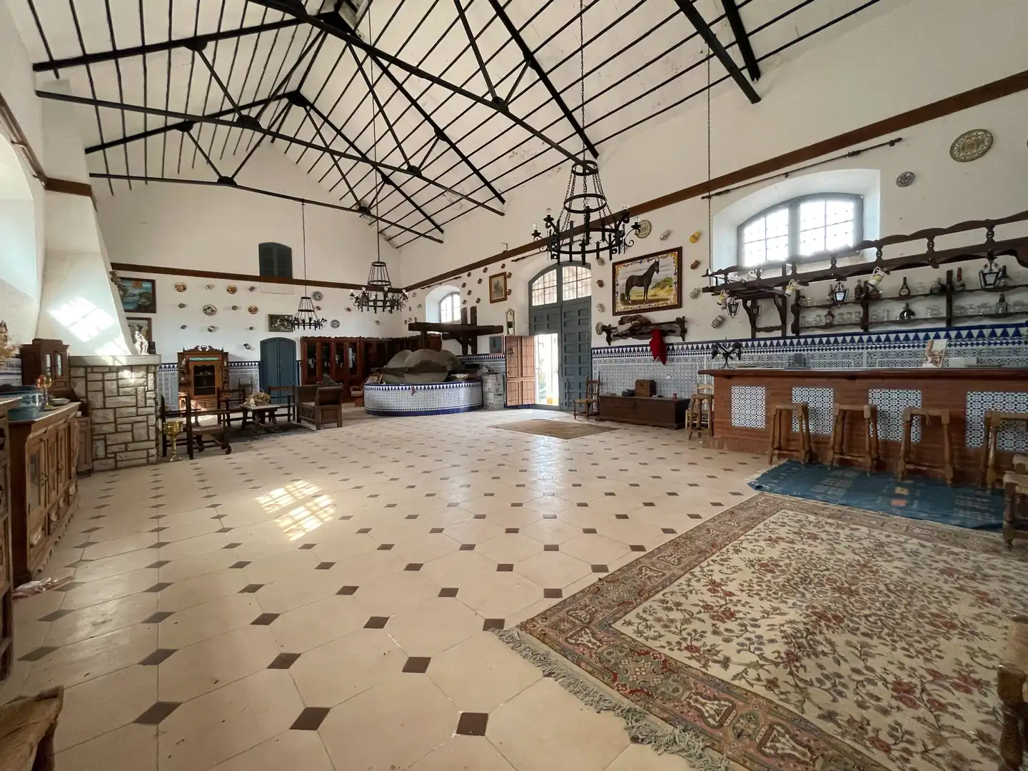 Finca rústica en venta en Antequera con Jardín privado, Piscina y Internet