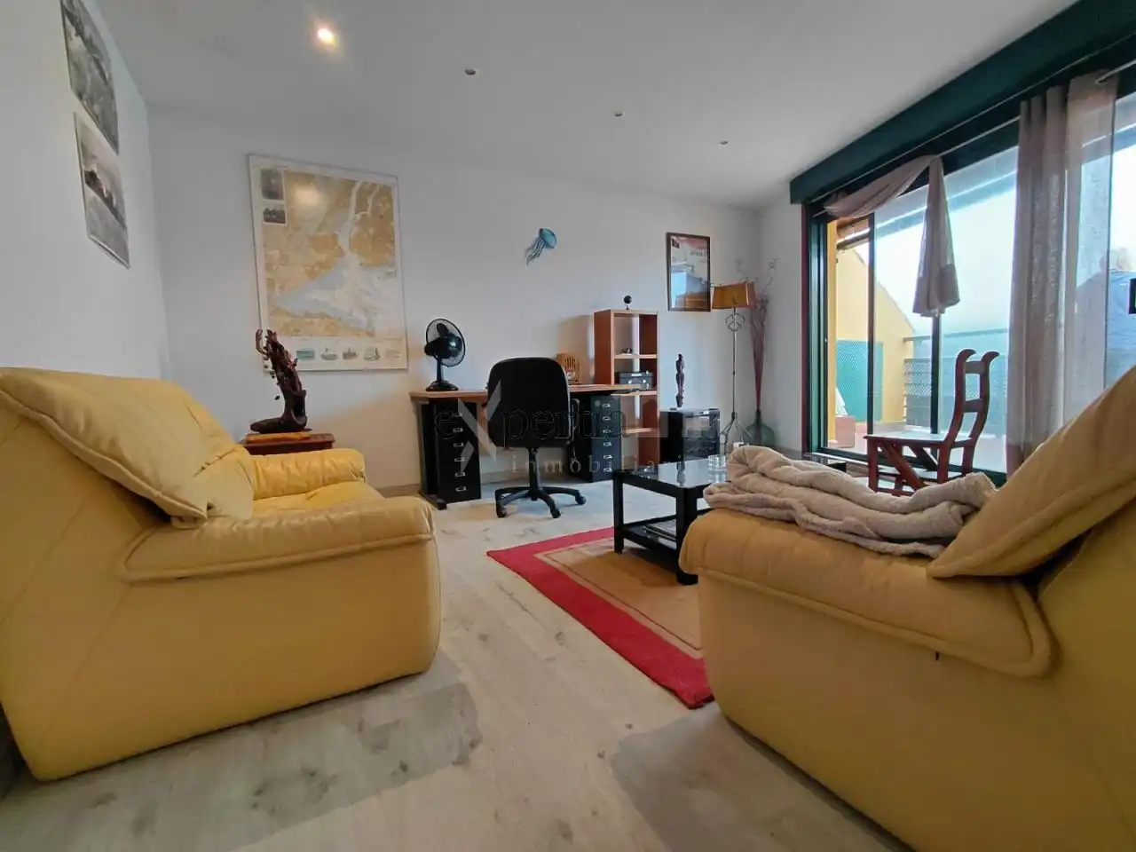 Living room of Flat for sale in A Pobra do Caramiñal  with Heating, Terrace and Storage room