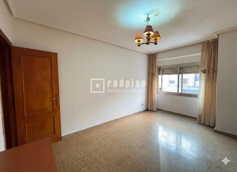 Habitación de Piso en venta en Valencia con Aire acondicionado, Calefacción y Terraza