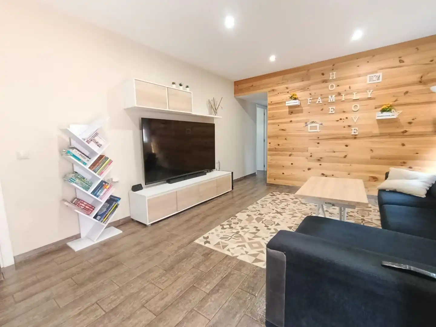 Sala de estar de Casa o chalet en venta en Chiclana de la Frontera con Jardín privado, Terraza y Piscina
