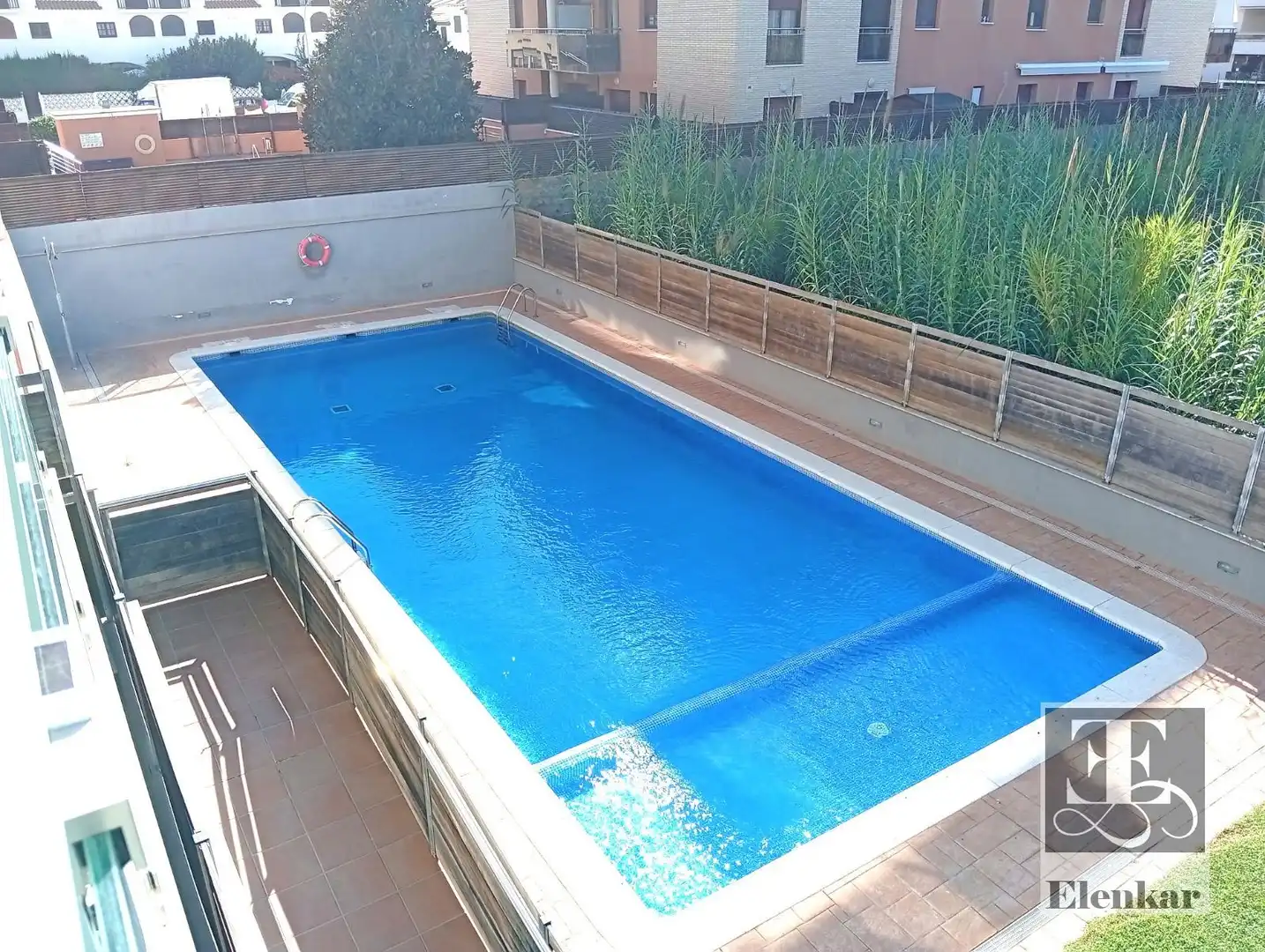 Pis amb piscina en venda a MOSSEN JAUME SOLER