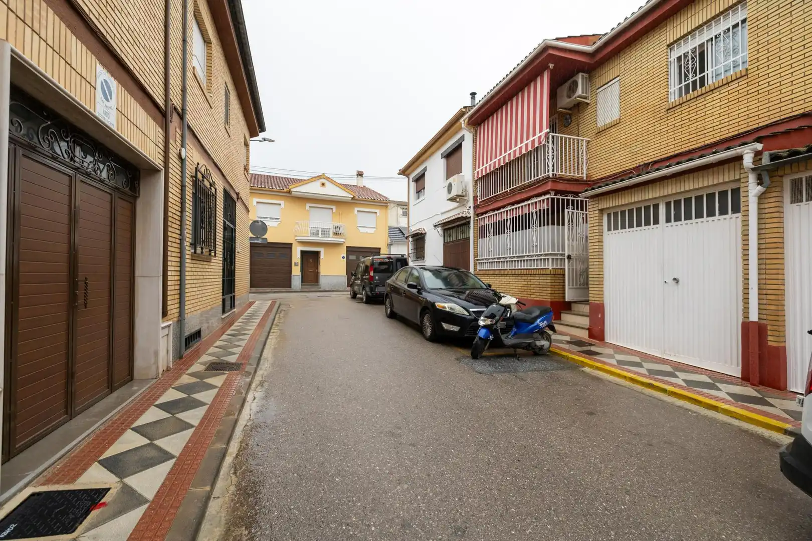 Terraced house for sale in Calle Pedro Antonio Alarcón, imagen 2