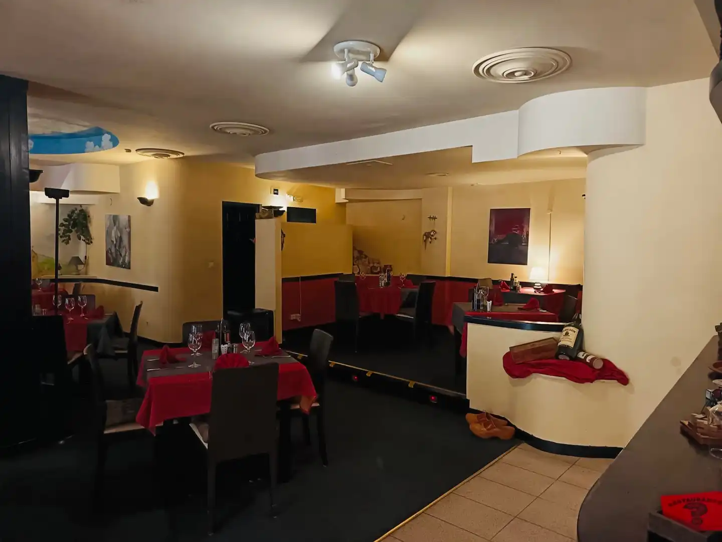 Geschaftsraum zum Verkauf in Calpe / Calp mit Terrasse und Möbliert