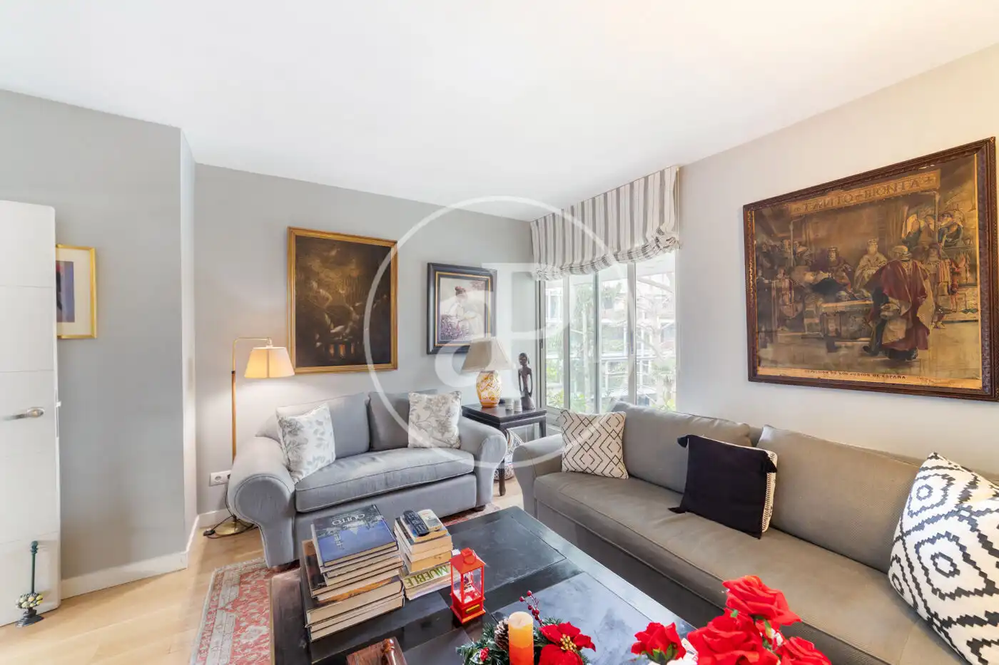 Sala de estar de Dúplex en venta en Madrid con Aire acondicionado, Calefacción y Jardín privado