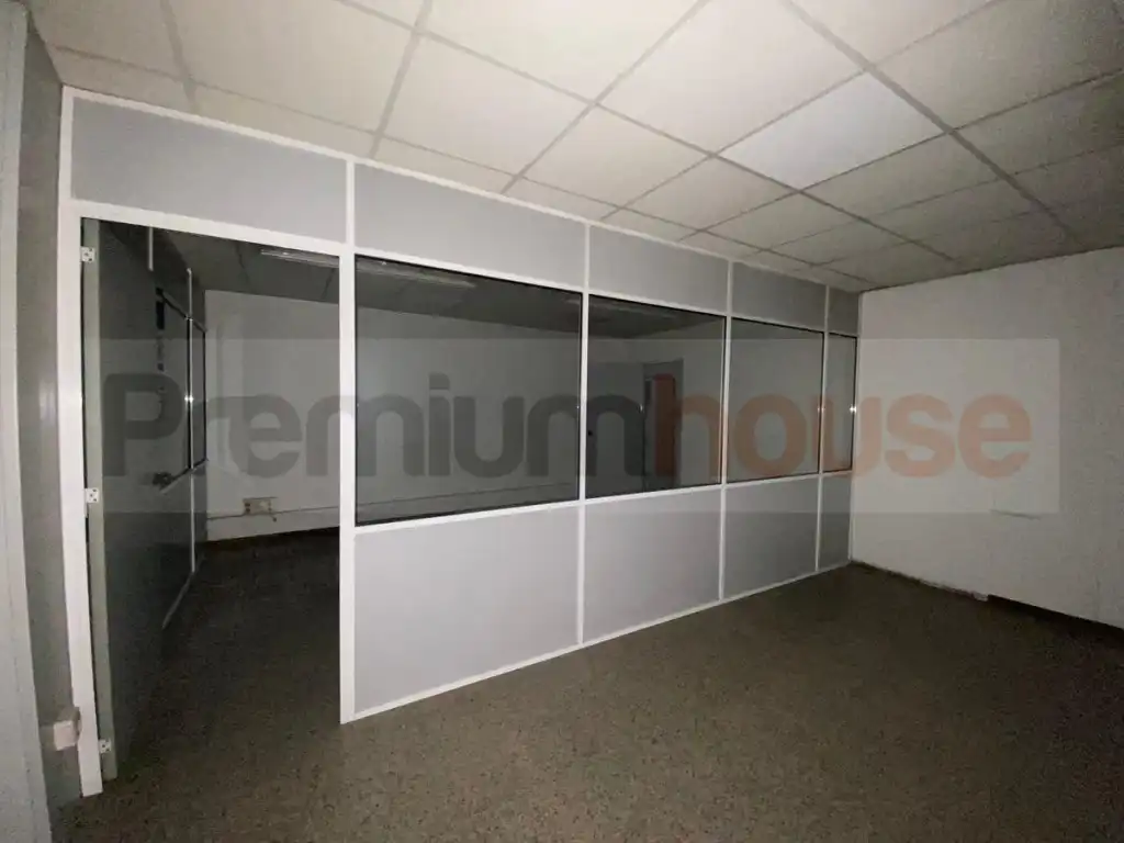 Local commercial à vendre à Calle de Vicenç Bou, imagen 9