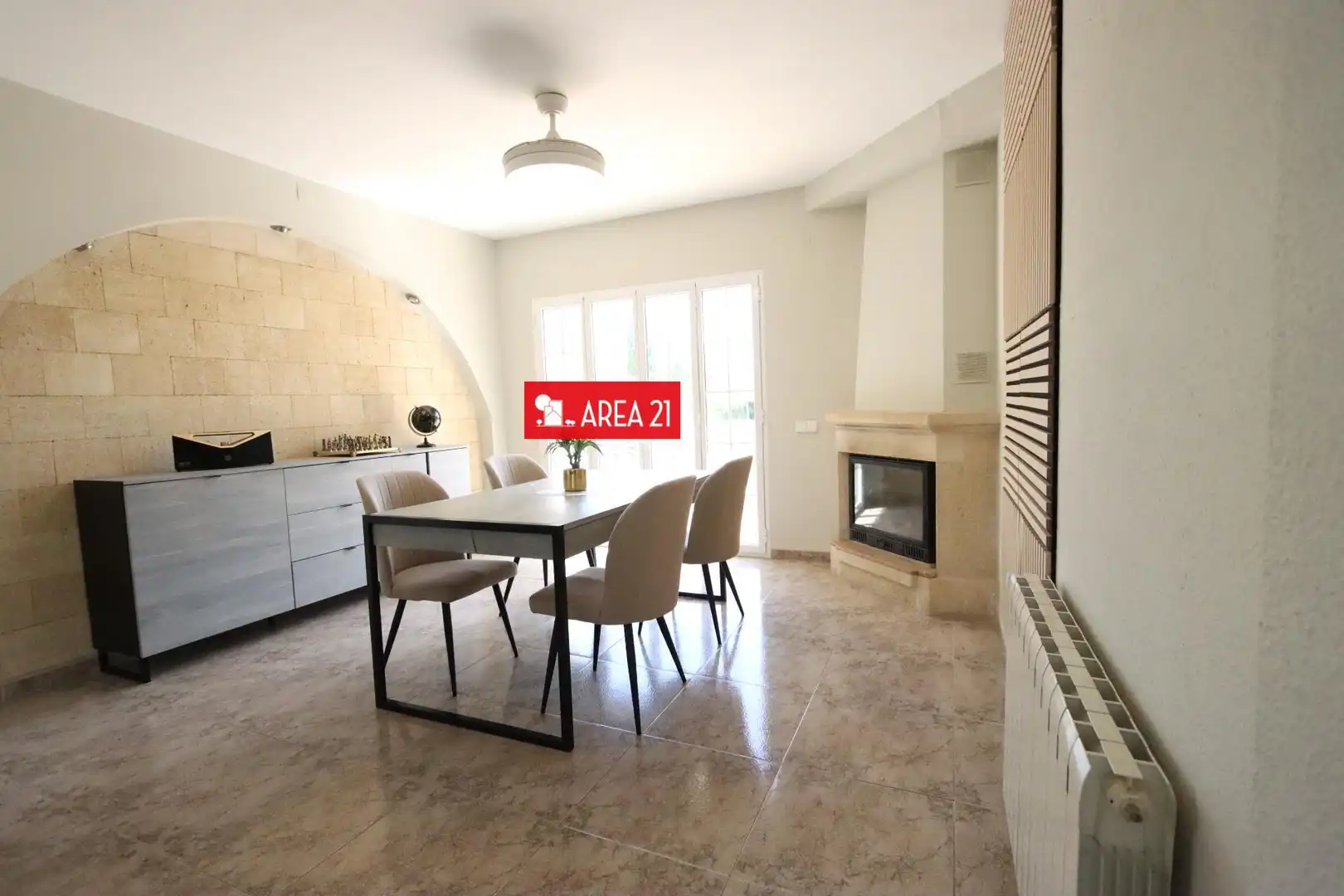 Dining room of Houses for sale in La Pobla de Vallbona  with Heating, Terrace and Storage room