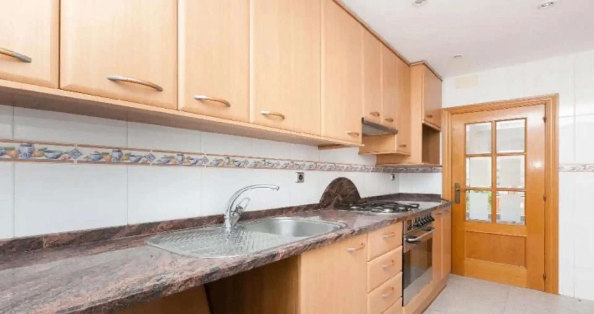 Kitchen of Flat for sale in Sabadell  with Balcony
