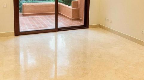 Foto 5 de Planta baixa en venda a La Dama de Noche - La Alzambra, Marbella