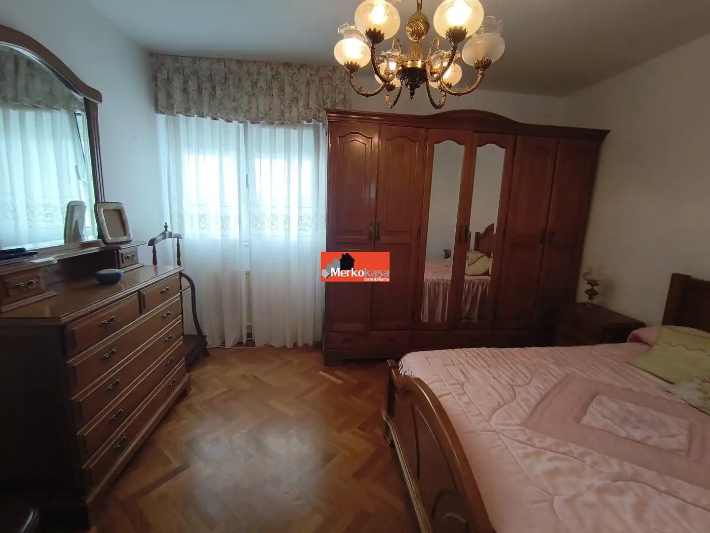 Habitación de Piso en venta en Lugo con Calefacción, Amueblado y Balcón