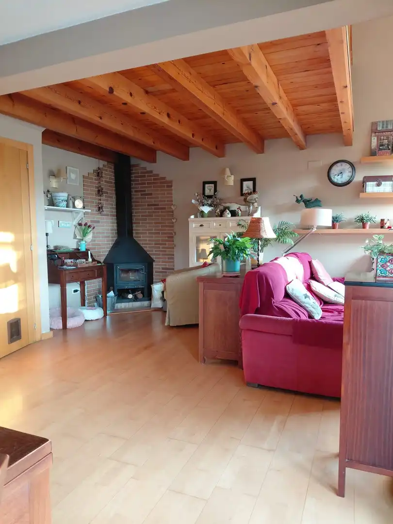 Living room of Houses for sale in Vilanova del Vallès  with Air Conditioner, Heating and Private garden