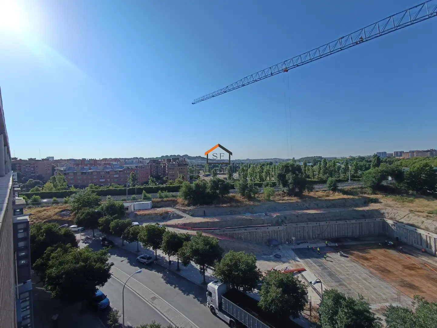Vista exterior de Àtic de lloguer en Madrid amb Calefacció, Parquet i Terrassa