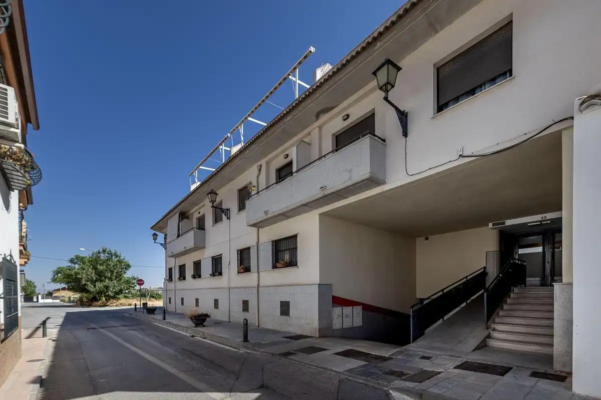 Exterior view of Attic for sale in Alhendín  with Air Conditioner, Parquet flooring and Storage room
