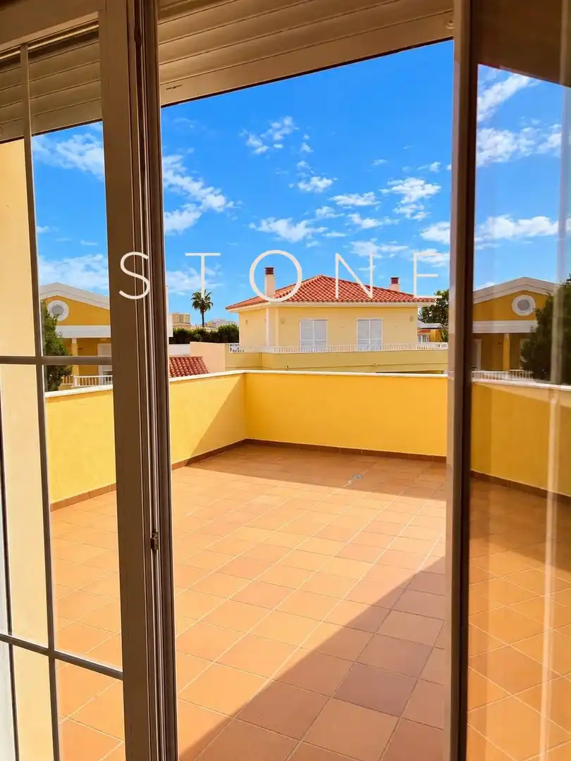 Casa amb piscina en venda a Llucmaçanes, imagen 4