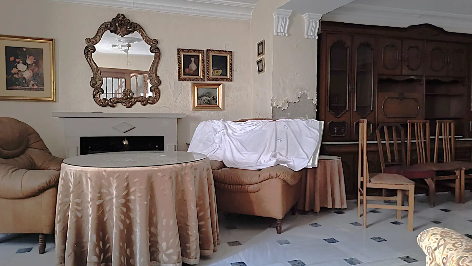 Sala d'estar de Casa o xalet en venda en Mancha Real amb Terrassa i Balcó