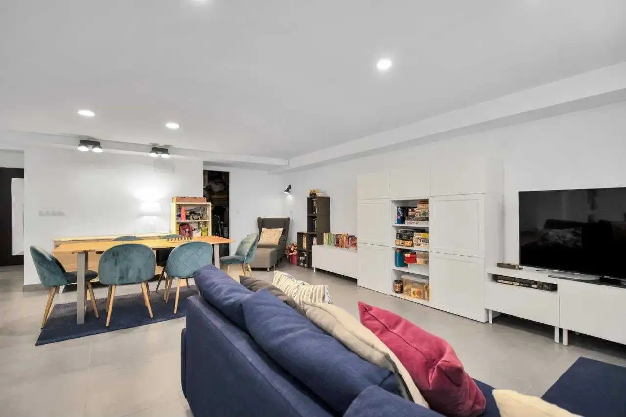 Terraced house with pool for sale in Doña Julia Golf, imagen 19