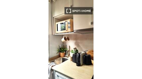 Foto 4 de Estudio para compartir en San Julián,  Sevilla Capital