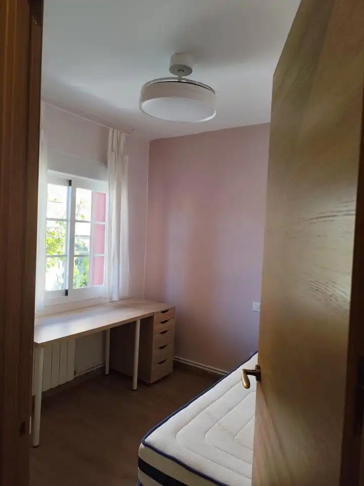 Schlafzimmer von Wohnung zur Miete in Alcorcón mit Klimaanlage, Heizung und Möbliert