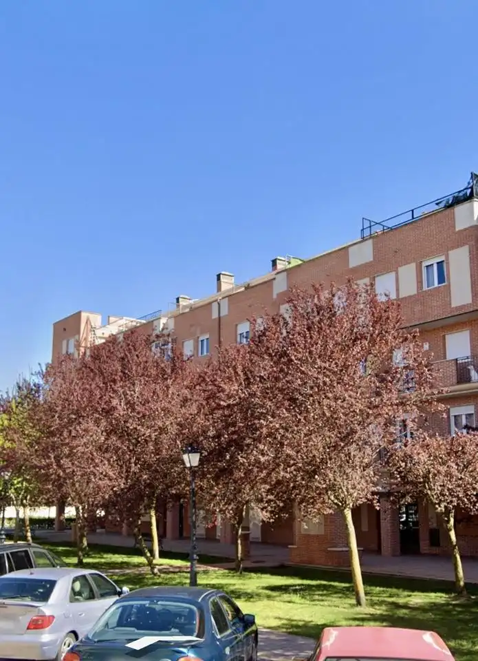 Vista exterior de Local en venta en Arévalo