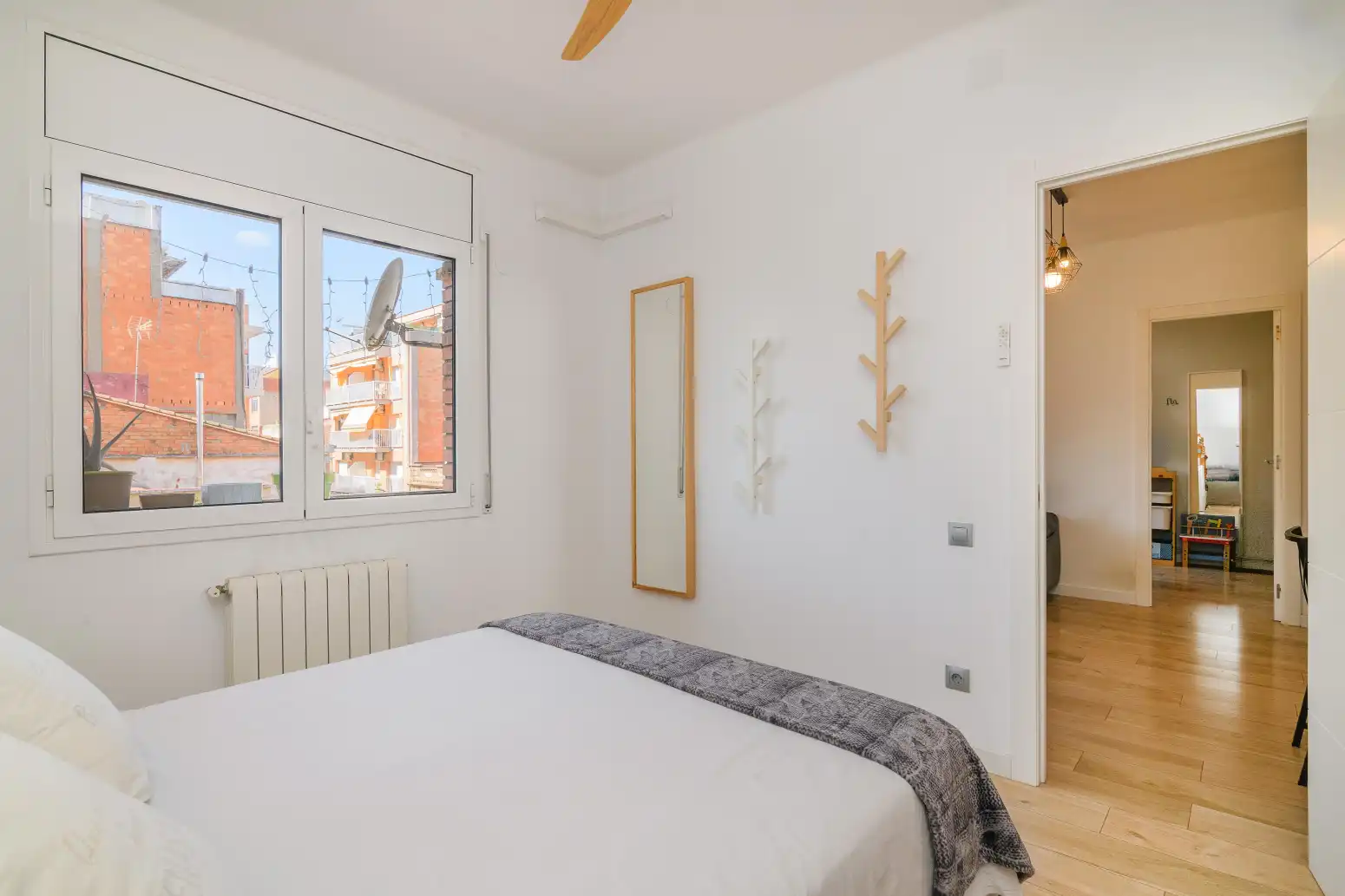 Habitación de Piso en venta en Sant Boi de Llobregat con Calefacción y Balcón