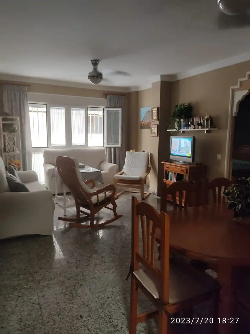 Flat with lift to rent in Calle Poeta Salvador Rueda, imagen 9