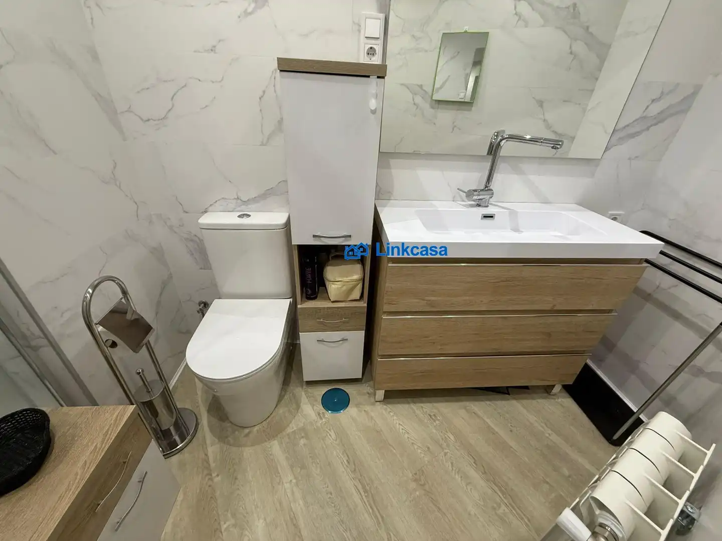 Baño de Piso en venta en Madrid con Aire acondicionado, Calefacción y Terraza