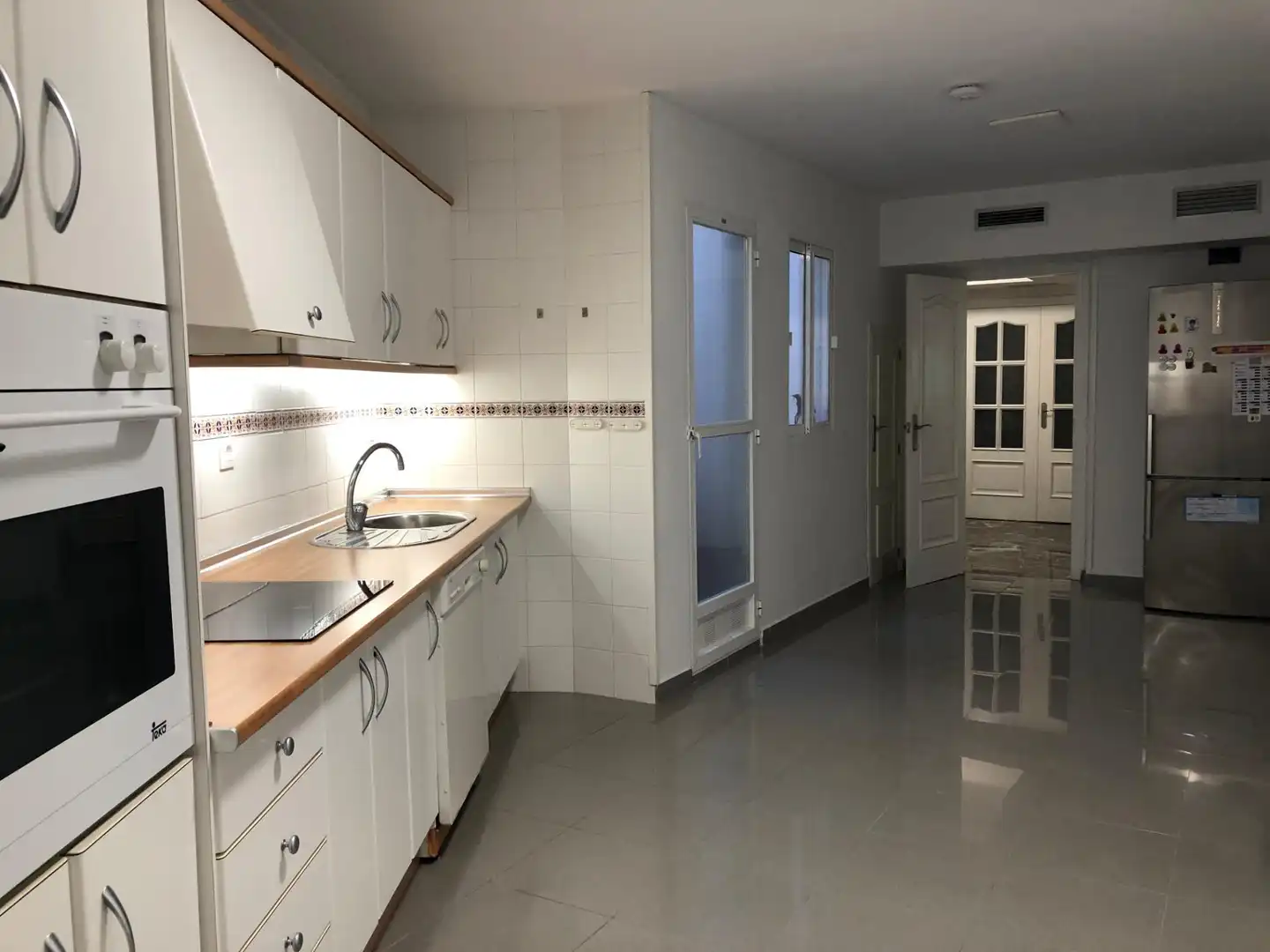 Cuina de Casa o xalet en venda en Jaén amb Terrassa, Traster i Balcó