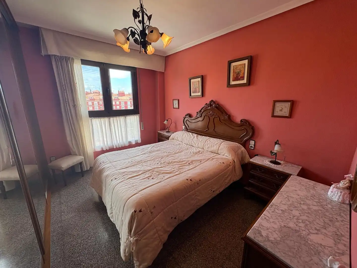 Habitación de Piso en venta en Almansa con Calefacción, Amueblado y Alarma