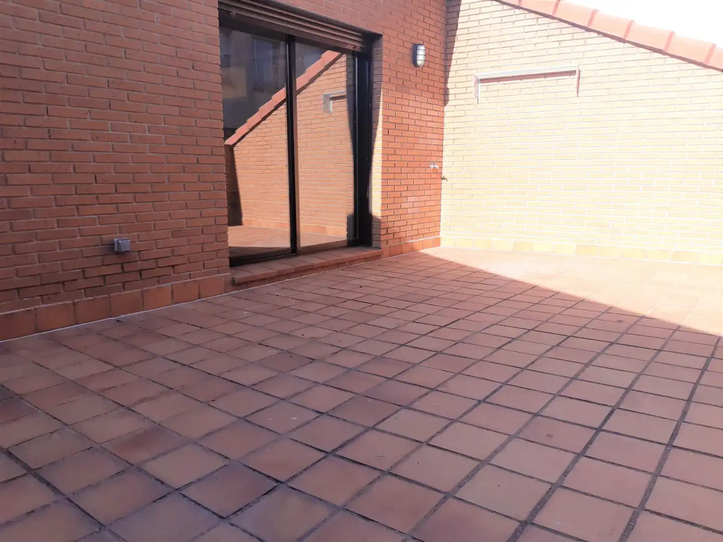 Terraza de Ático de alquiler en Valladolid con Calefacción y Terraza