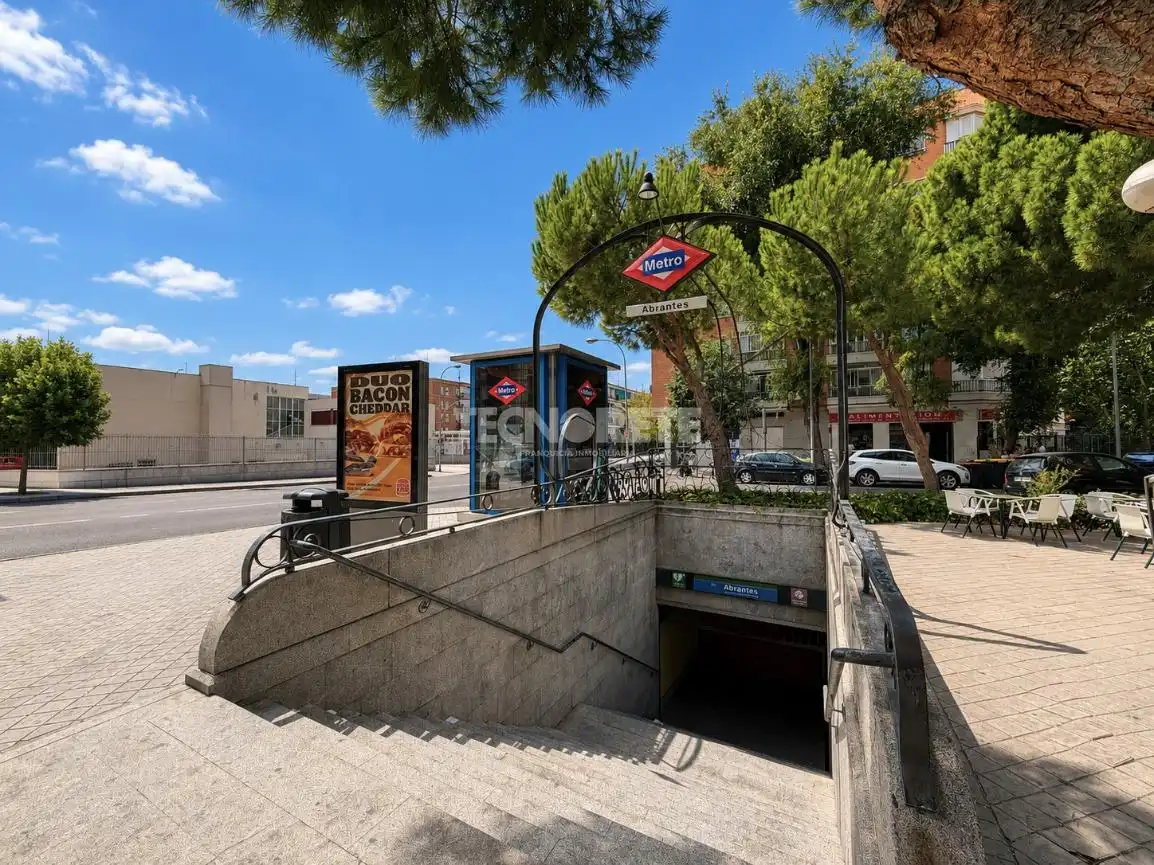 Exterior view of Flat for sale in Madrid  with Air Conditioner and Balcony