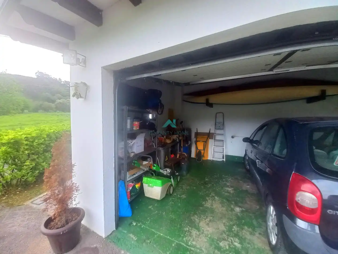 Parking de Casa adosada en venta en Voto con Calefacción, Jardín privado y Terraza