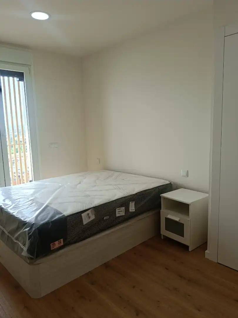 Schlafzimmer von Wohnung zur Miete in Mataró mit Klimaanlage, Heizung und Parkett