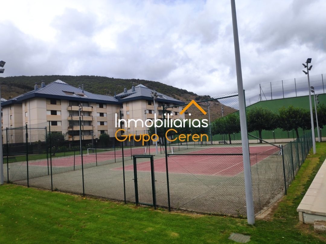 Exterior view of Flat for sale in Ezcaray  with Heating, Private garden and Swimming Pool