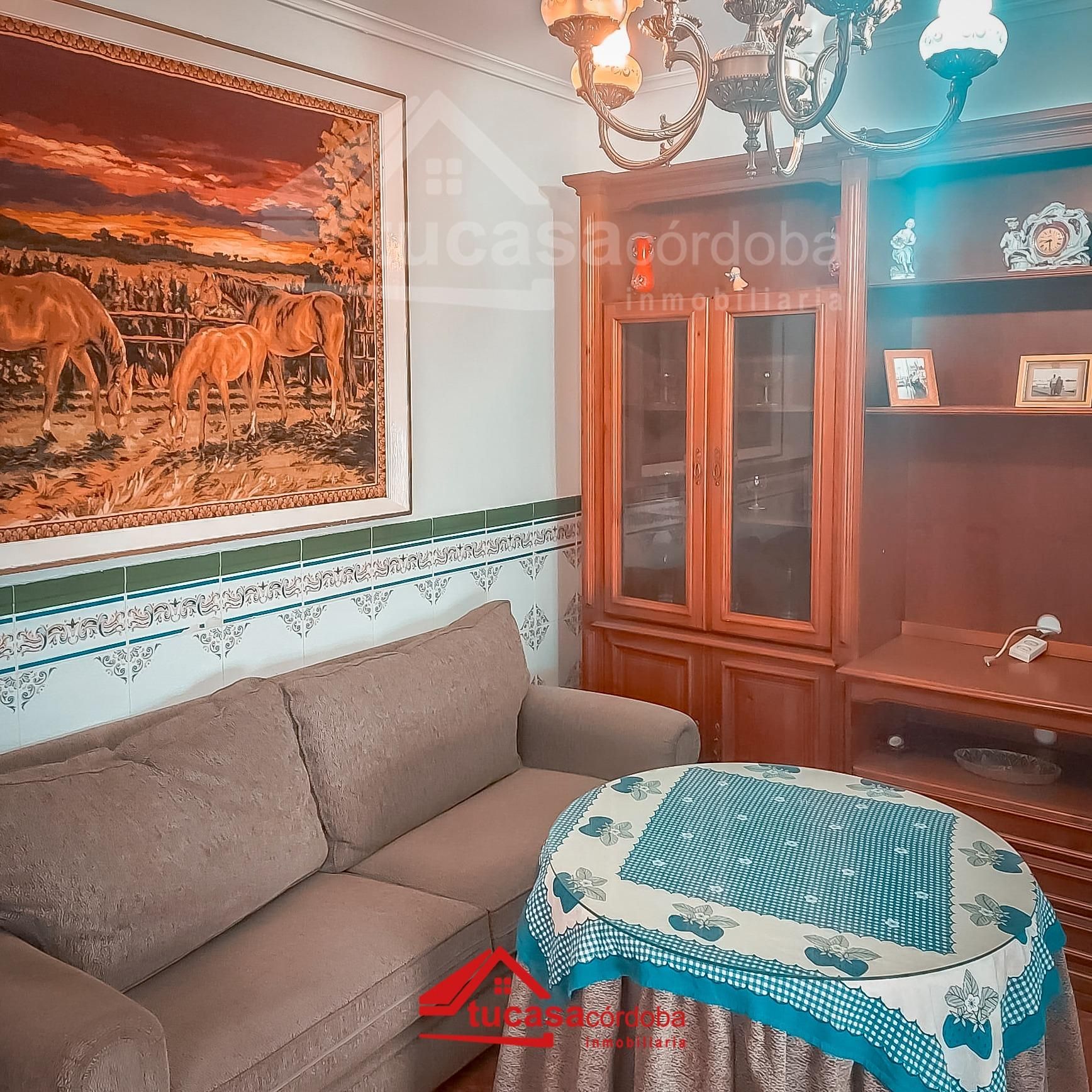 Sala d'estar de Casa o xalet en venda en  Córdoba Capital amb Aire condicionat, Terrassa i Traster