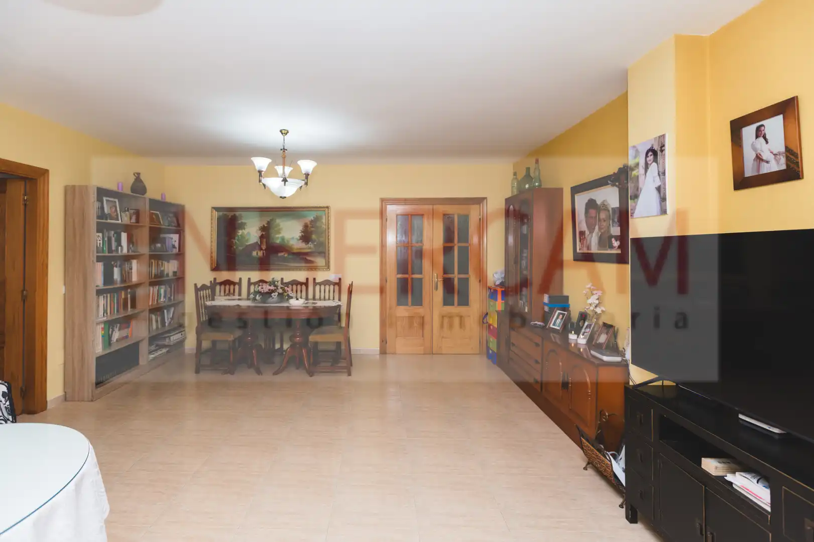 Sala de estar de Piso en venta en El Ejido con Aire acondicionado, Terraza y Amueblado