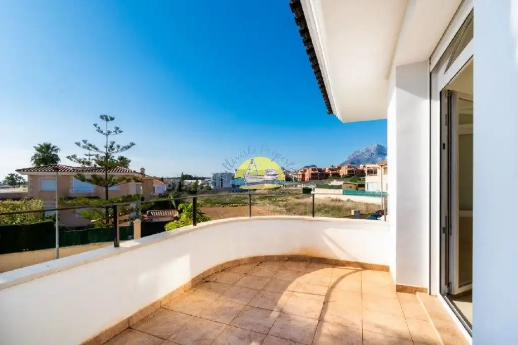 Terraza de Casa o chalet en venta en L'Alfàs del Pi con Aire acondicionado, Jardín privado y Terraza