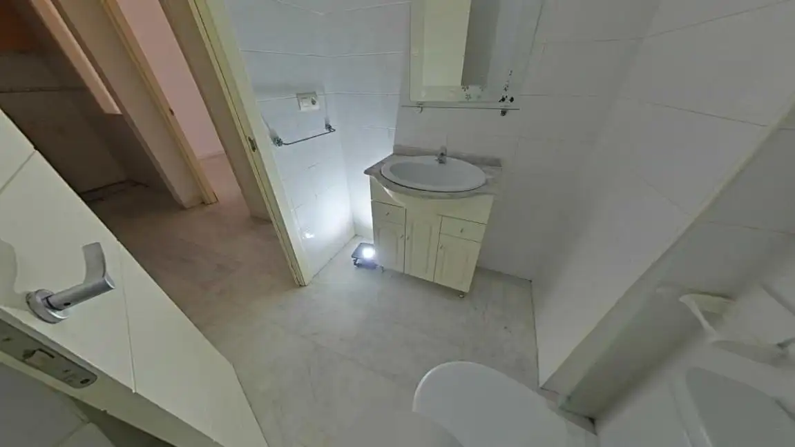 Bathroom of Flat for sale in Sevilla