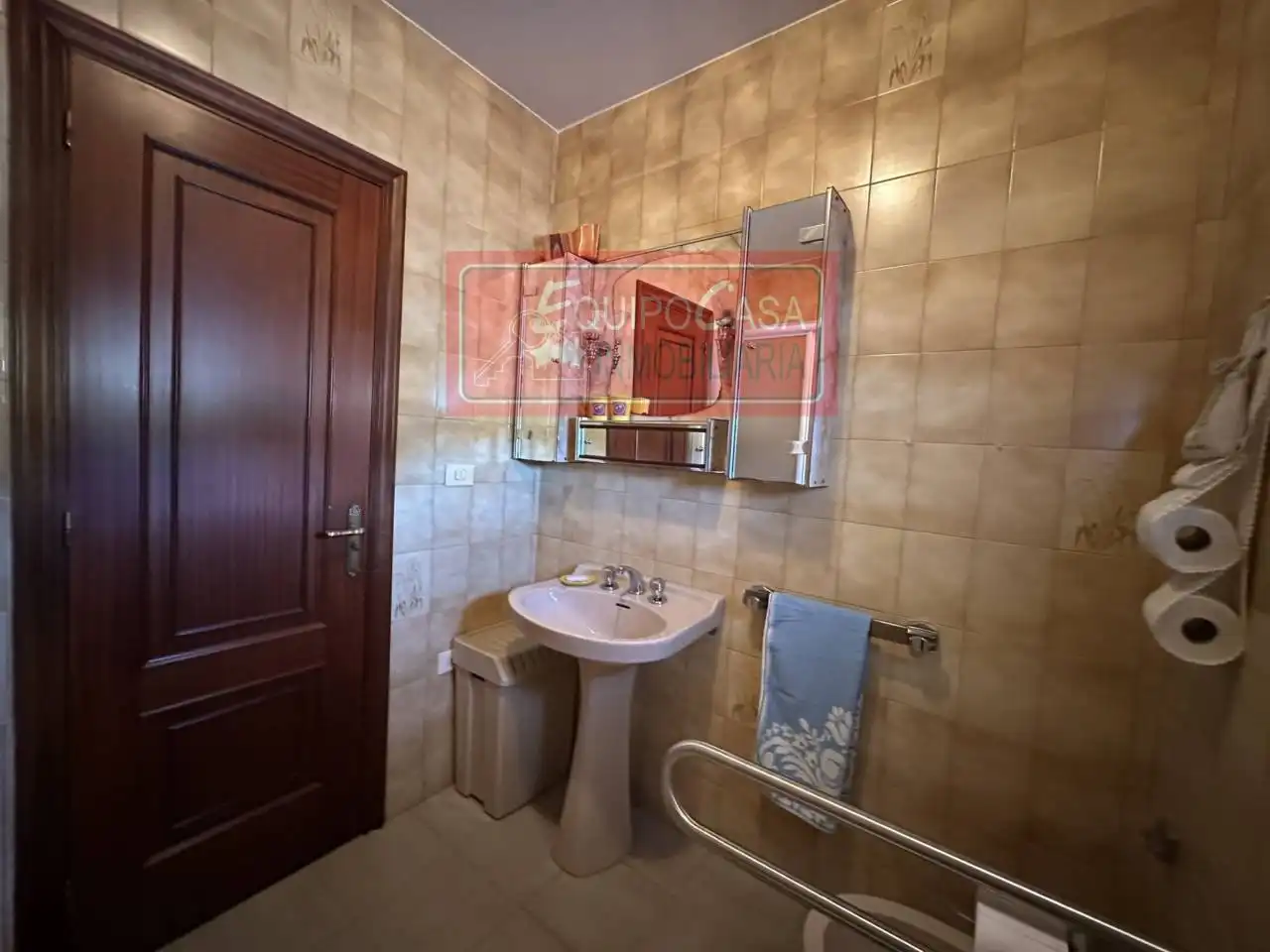 Bathroom of Flat for sale in Begonte  with Heating, Private garden and Parquet flooring