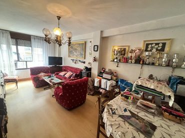 Flat with lift for sale in Calle Calle de Ramón y Cajal, 6 6