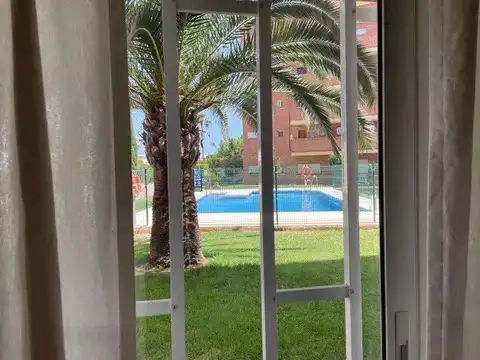 Piscina de Apartamento de alquiler en La Colina