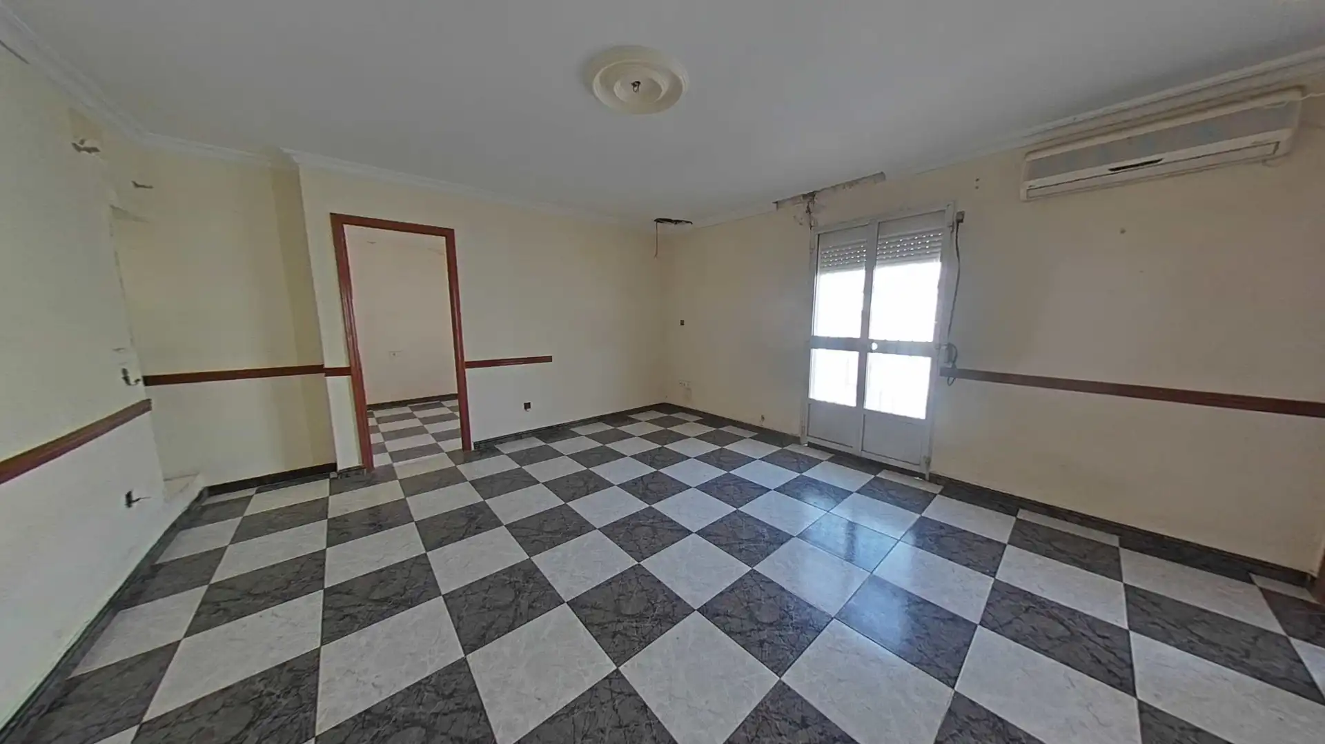 Flat for sale in Utrera