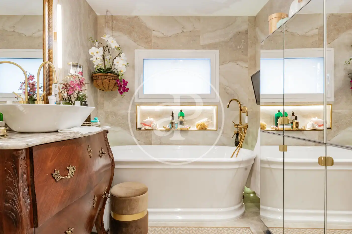 Badezimmer von Haus oder Chalet zum Verkauf in Madrid mit Klimaanlage, Heizung und Privatgarten