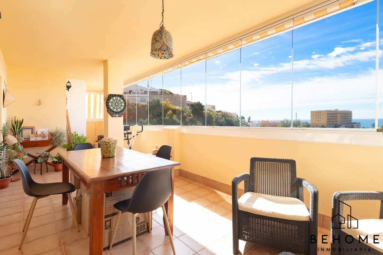 Terraza de Piso en venta en Rincón de la Victoria con Trastero y Piscina comunitaria