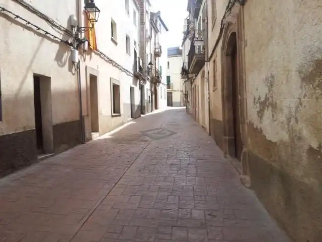 Vista exterior de Edificio en venta en Ulldemolins