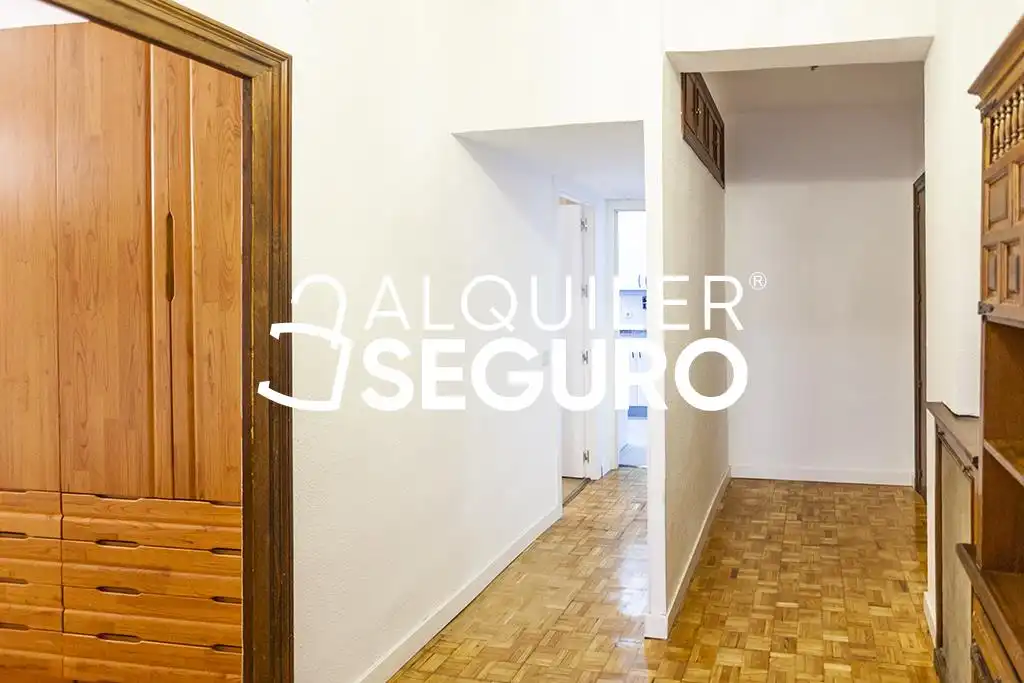 Wohnung zur Miete in Madrid mit Heizung und Möbliert