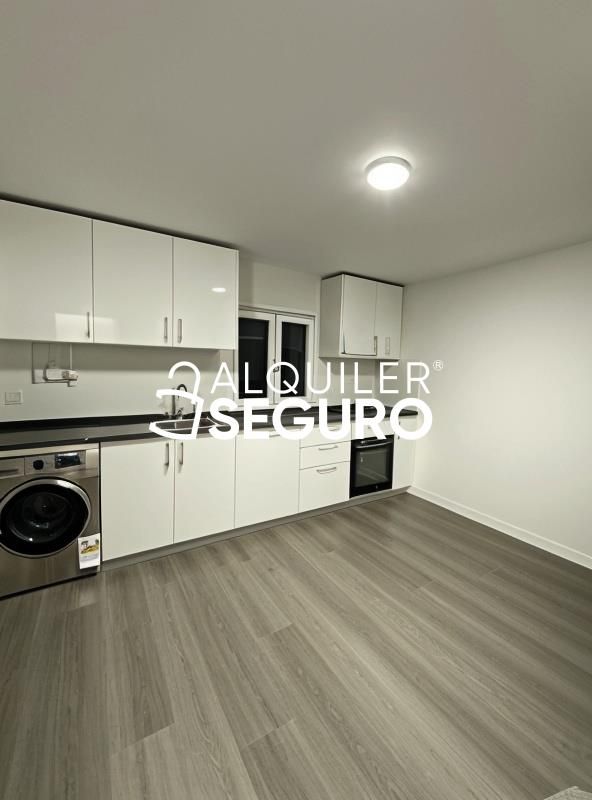 Cocina de Piso de alquiler en Palencia Capital con Amueblado