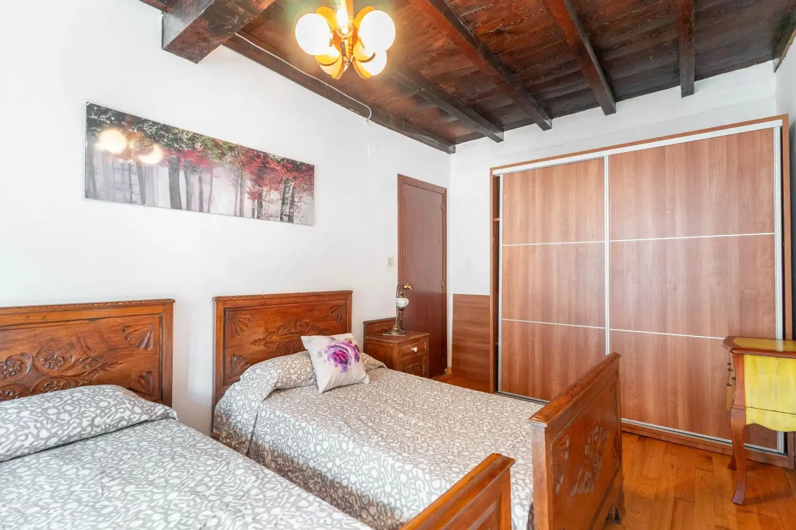 Dormitori de Casa o xalet en venda en Cangas del Narcea amb Calefacció, Jardí privat i Terrassa