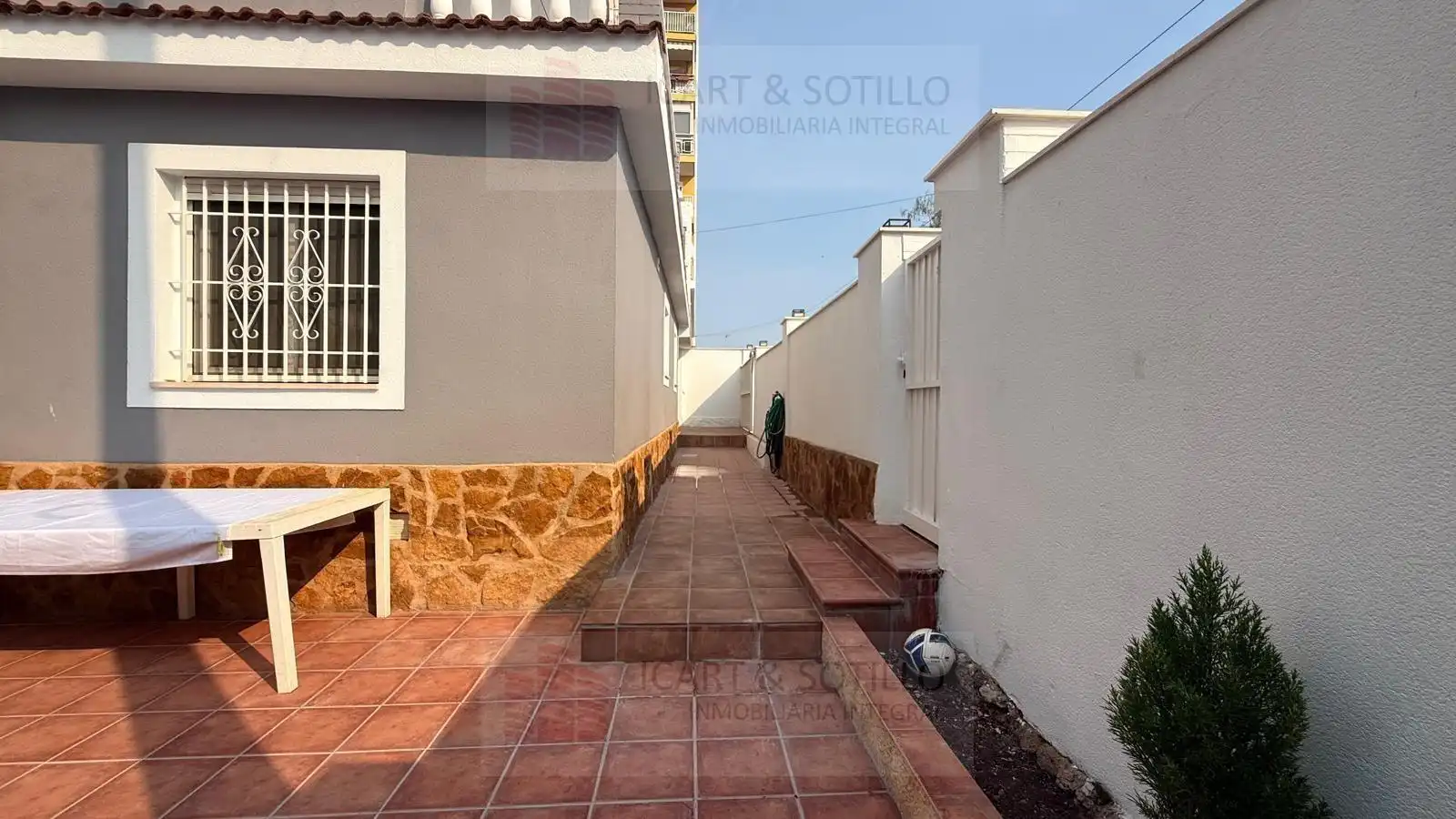 Terrace of Houses for sale in Vinaròs  with Air Conditioner, Heating and Private garden